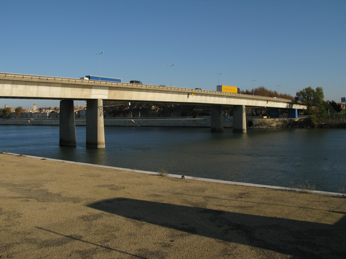 viaduc routier dit nouveau pont d'Arles ou nouveau pont de Trinquetaille