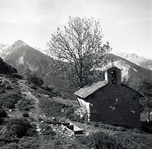 églises paroissiales, chapelles