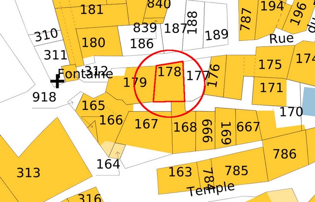 Plan de masse d'après le cadastre de 2021, section 000F. Echelle d'origine 1/500e.