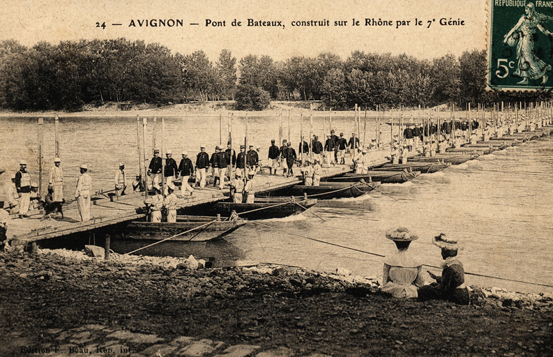 pont de bateaux