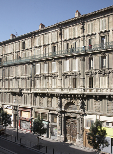 Immeuble 63, rue de la République. Vue d'ensemble de la façade.