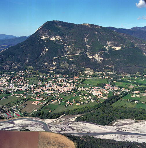 Village de Saint-André-les-Alpes