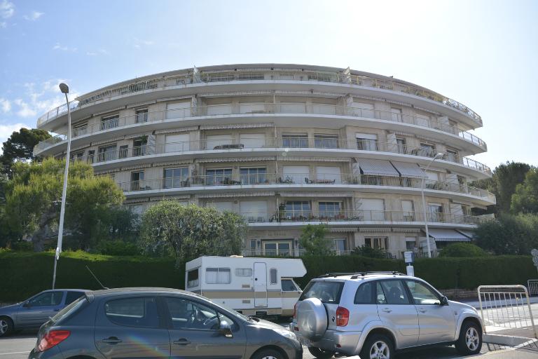 Immeuble dit Les résidences du cap de Nice (comprenant La perle et Le corail)