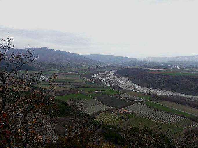 La commune de Ribiers, vue prise du sud.