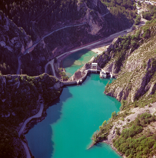 centrale hydroélectrique du barrage de Chaudanne