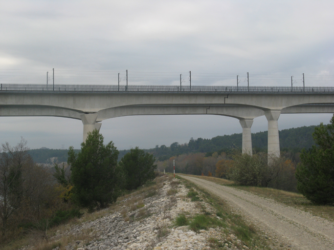 double viaduc ferroviaire (TGV) d'Avignon