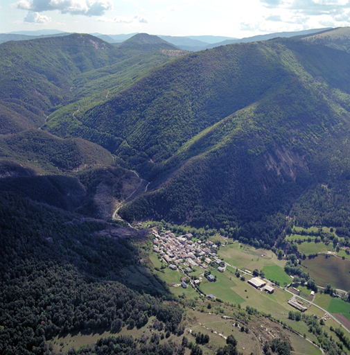 présentation de la commune d'Allons