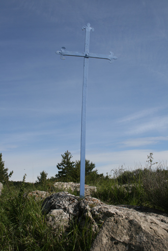 oratoires ; croix de chemin ; croix monumentales