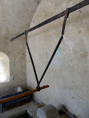 Support en ferronnerie de la barre de séchage.