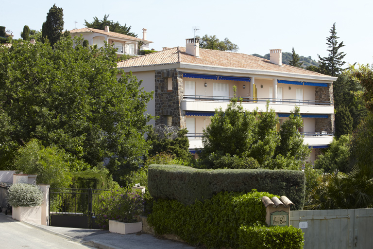immeubles dit Les Pins bleus