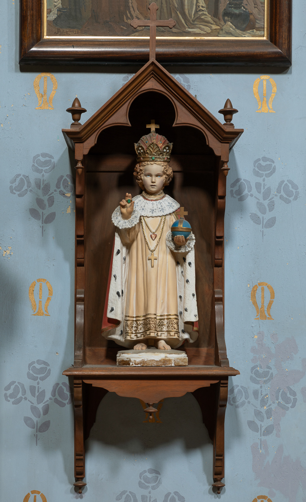 Niche et statue (statuette) : Enfant Jésus de Prague