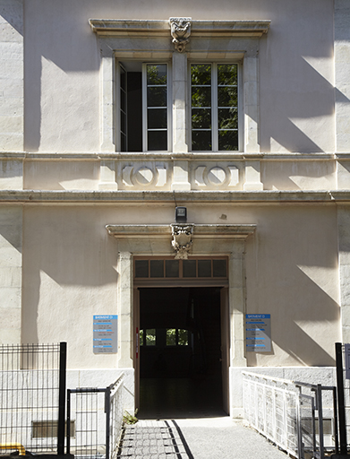 caserne du Jeu de Paume, puis Gouvion-Saint-Cyr, actuellement lycée  Bonaparte - Inventaire Général du Patrimoine Culturel