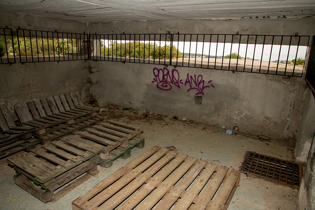 Poste de direction de tir, intérieur du poste d'observation du niveau 2 fenêtre panoramique