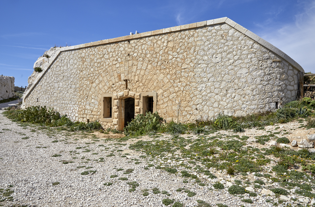 2e groupe, batterie annexe de 24 cm, façade de la traverse-abri ouest (f)