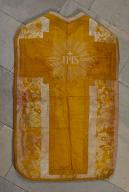 Ornement doré (n°3) : chasuble et voile de calice