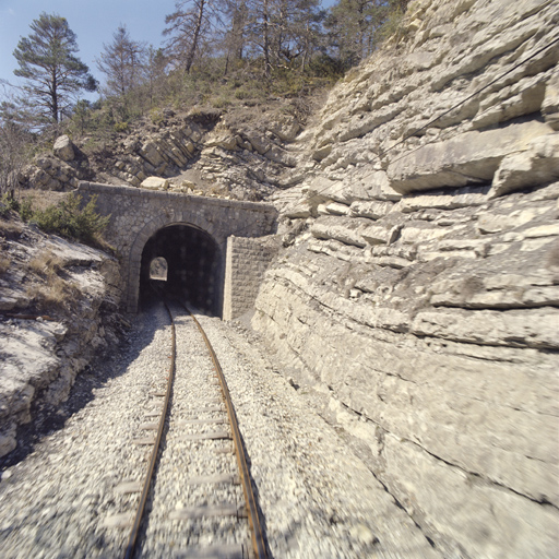 tunnels de la voie ferrée des Chemins de fer de Provence