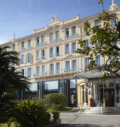 Hôtel de voyageurs dit Hôtel Beau Séjour, puis Grand Hôtel de Venise, actuellement L'Orangeraie