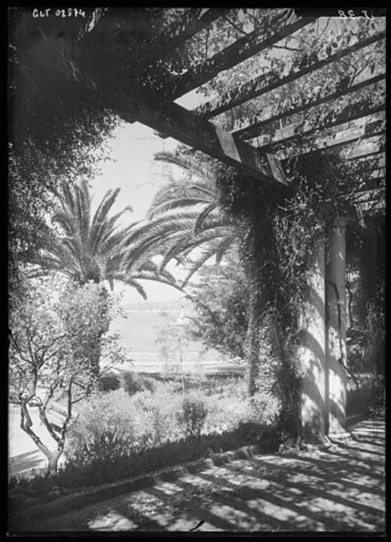 jardin public Théodore de Banville, ancien jardin d'agrément de la Villa La Côte