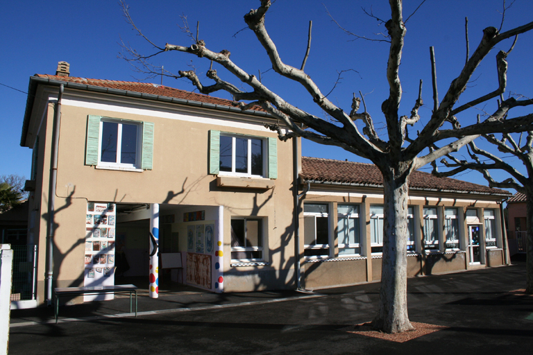 école