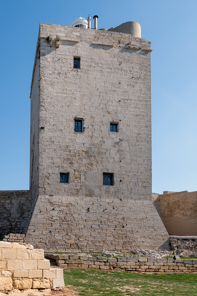 Elévation extérieure de la tour, face sud 