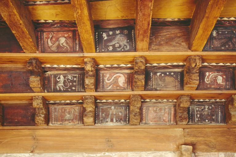 Ensemble canonial de Fréjus (83) : plafond du cloître, galerie est, frise est.