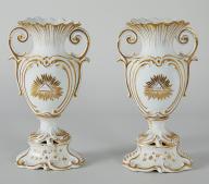 Paire de vases d'autel