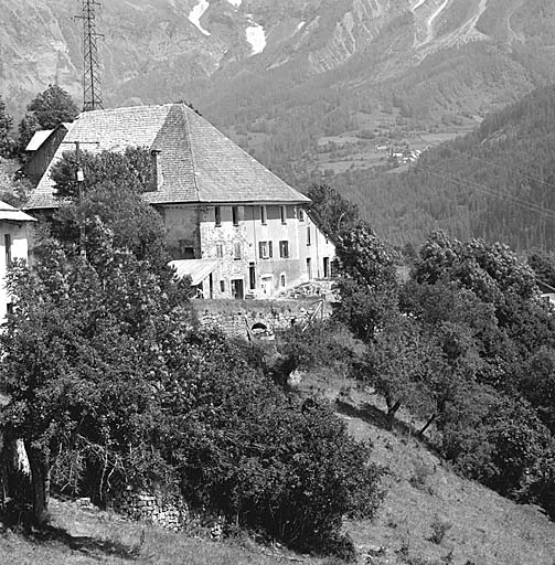 ferme jumelée