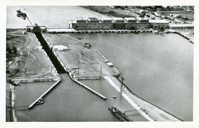 usine-barrage André-Blondel, écluse saint-Pierre de Bollène, pont routier