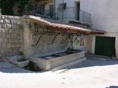 fontaine et lavoir