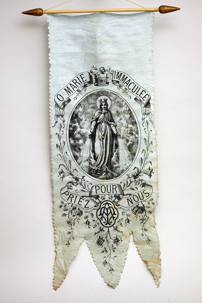 Deux bannières de procession : Immaculée Conception