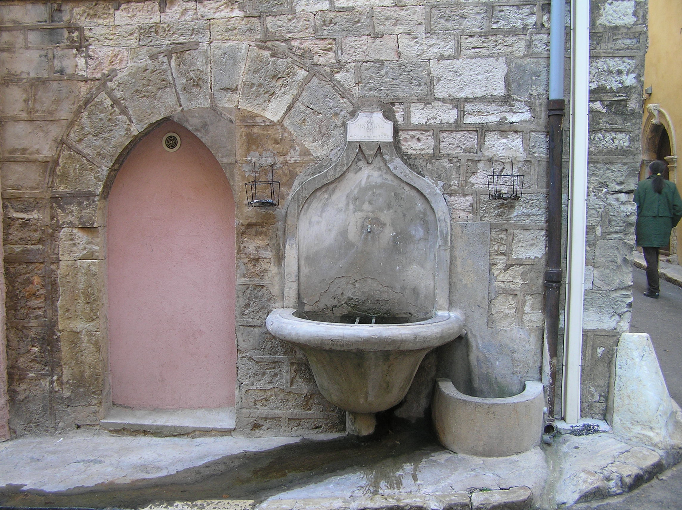 fontaine du 4 septembre 1909