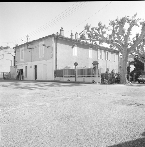 maison, magasin de commerce