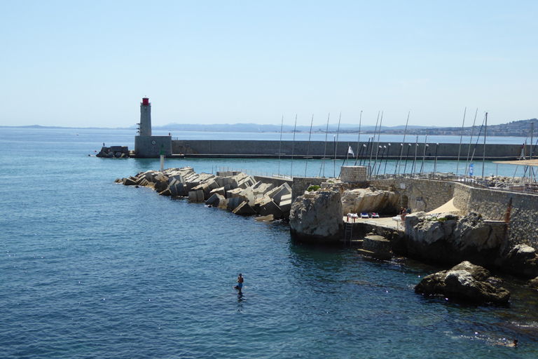 digue du port de Nice