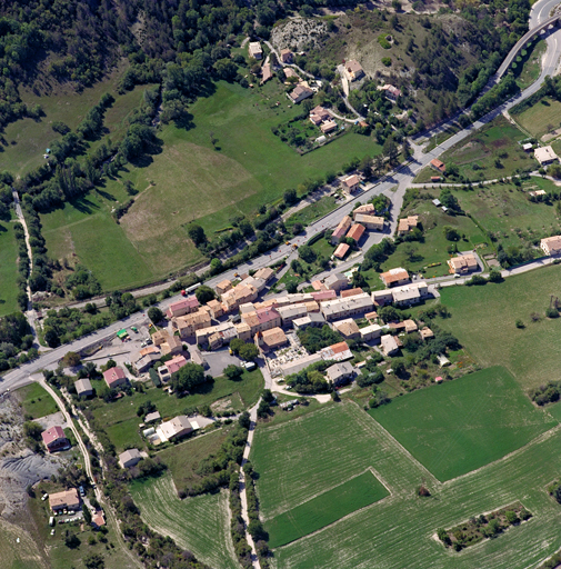 village de Moriez