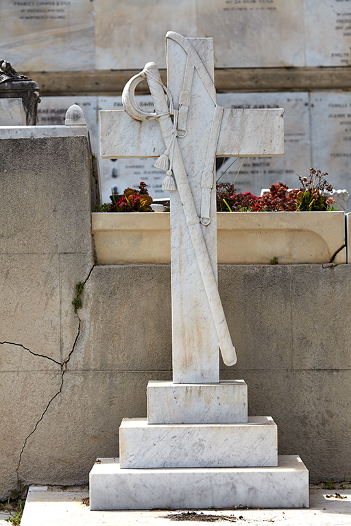 Cimetière militaire dits carré de Verdun, carré d'Orient, carré de Champagne, carré de la Marne