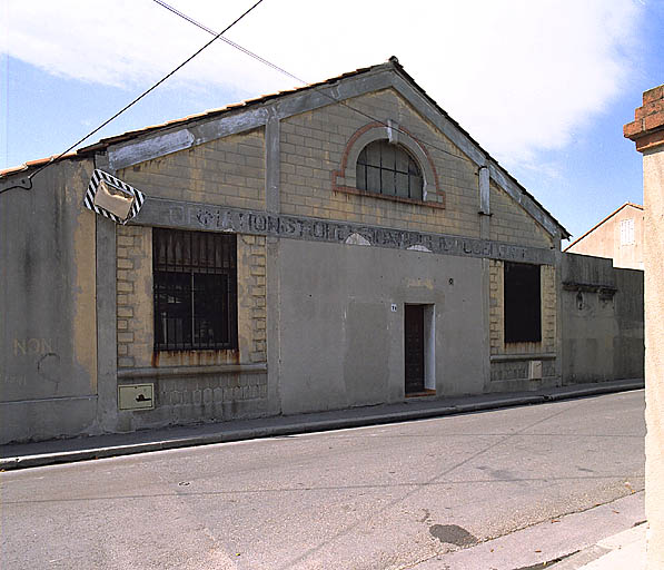 ensemble de fabrication des métaux et ensemble d'industrie chimique : Compagnie des minerais de Rio Tinto, Société des produits chimiques de Marseille-l'Estaque, Osseine Paul Brunon, Mital Cambon et Compagnie, Société minière et métallurgique Penarroya, Société Kuhlmann