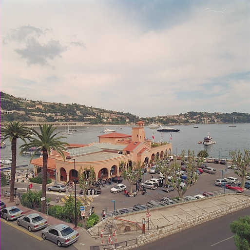 douane puis établissement portuaire dit Gare maritime de Villefranche-sur-Mer