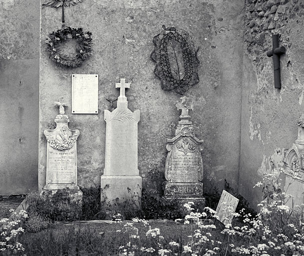 3 tombeaux, de la famille Grimaud