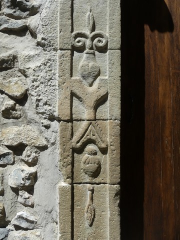Elévation est, premier niveau. Porte, détail du décor d'un piédroit.