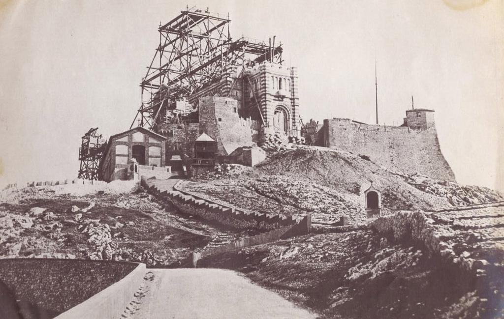 [Vue de la basilique Notre-Dame de la Garde en construction],1863.