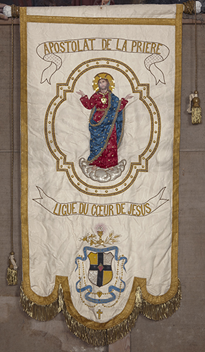 Bannière de procession (n°4) : Christ du Sacré-Coeur