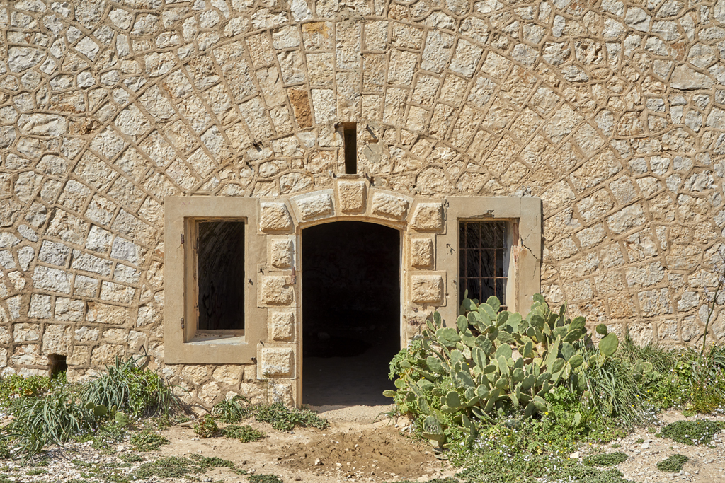 2e groupe, batterie annexe de 24 cm, façade de l'abri casematé de la traverse-abri ouest