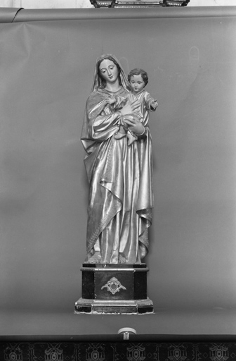 statue (petite nature) : Vierge à l'Enfant