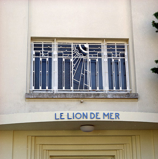 sanatorium d'enfants dit Institut hélio-marin Les Jeannettes, actuellement Centre de vacances Le Lion de Mer