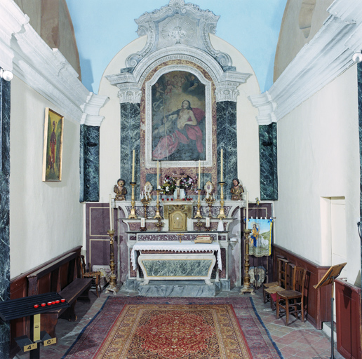 ensemble du maître-autel (autel, 3 gradins d'autel, tabernacle, retable)