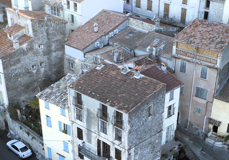 Vue aérienne prise du nord-est.