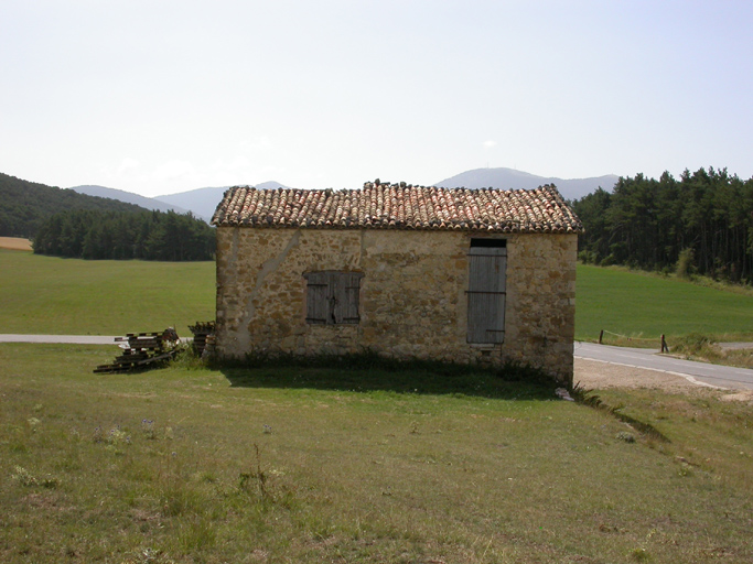 Le Mousteiret, entrepôt isolé. 1997 D 119