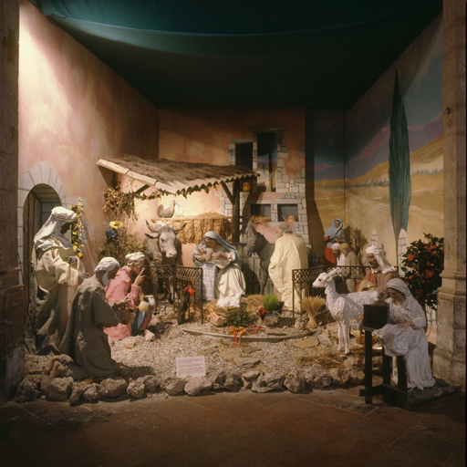 crèche de Noël (15 statues grandeur nature) : La Nativité