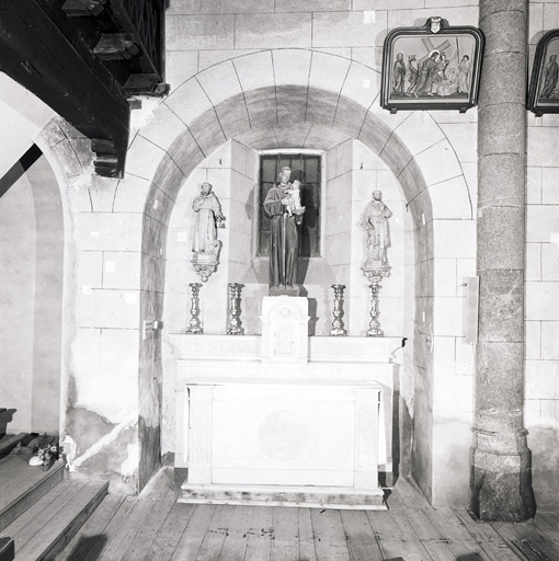 Ensemble de saint Antoine de Padoue (autel, gradins d'autel (2), tabernacle, statue) (N° 2)