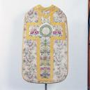 ensemble de vêtements liturgiques (N° 2) : chasuble, étole, manipule, bourse de corporal, voile de calice (ornement blanc)